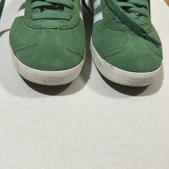 Adidas Forest Green Sneakers with White Accents - Picture 2 of 6